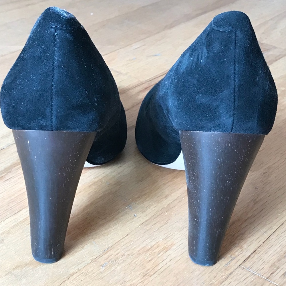 Cynthia Vincent shoes worn once